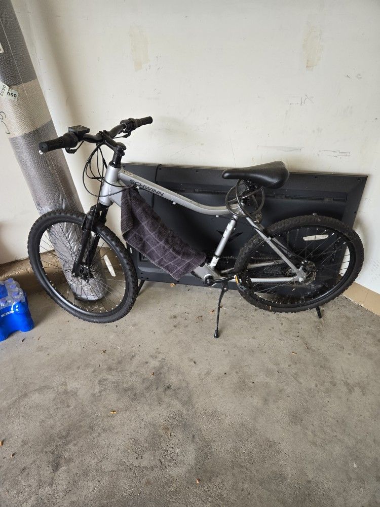 Schwinn E Bike