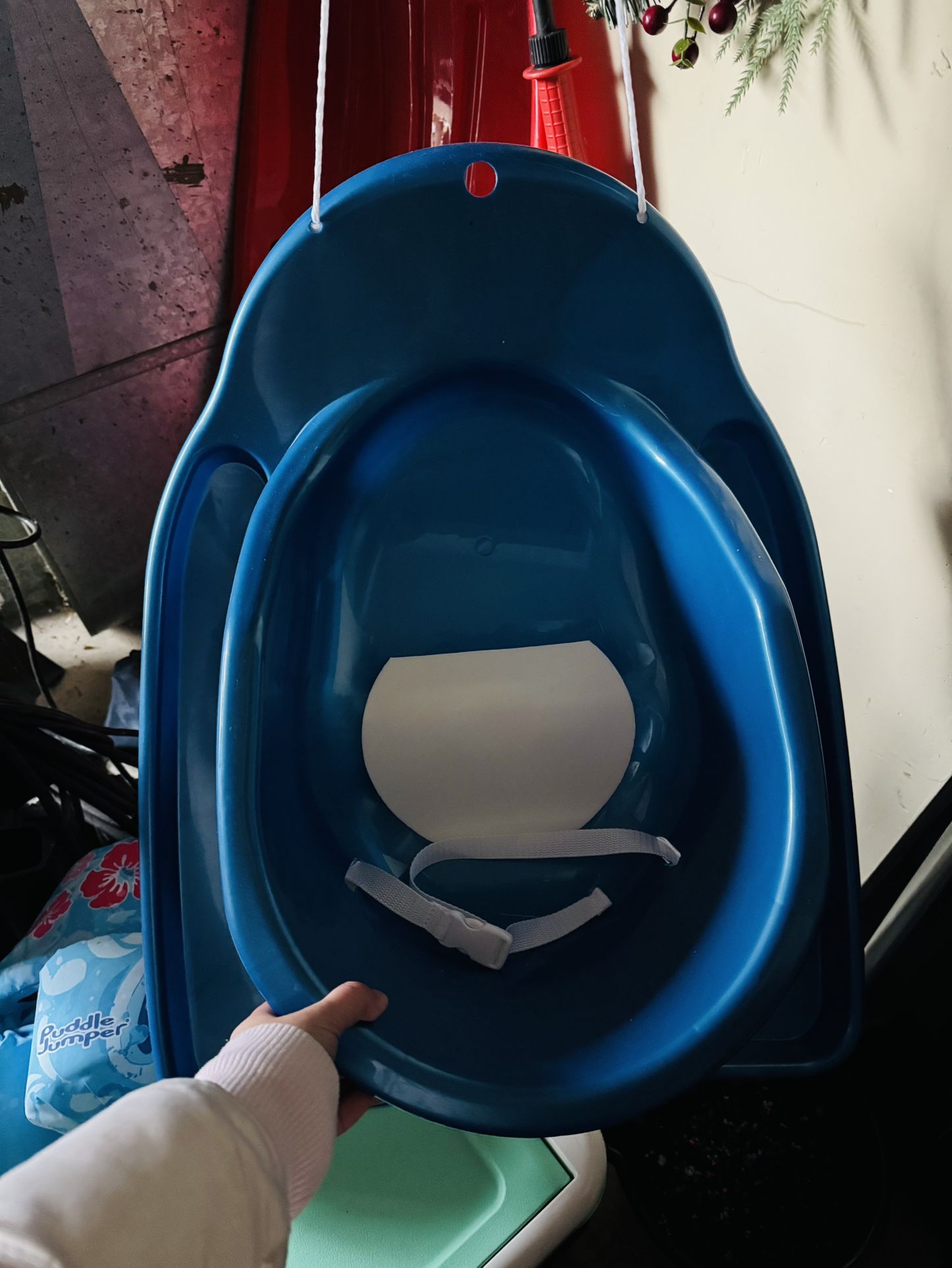 Toddler snow sled