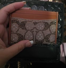 Coach crystal wallet Excellent Condition Serious Buyers ✨️