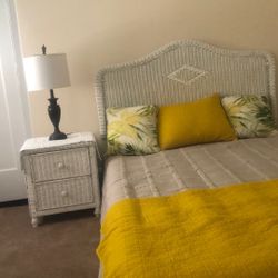 Wicker bedroom set