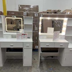 (New in box)White 5 drawer 43.31 in. Wide Dresser with Mirror, Smart Mirror Dressing Table with Drawers($99 each)