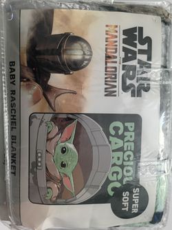 Star Wars The Mandalorian Baby Raschel Blanket