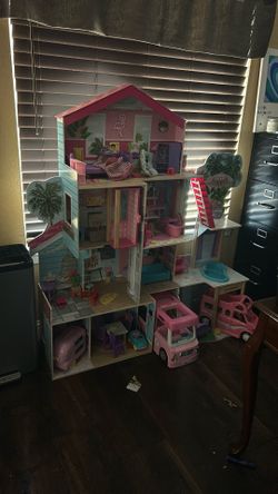 Doll House