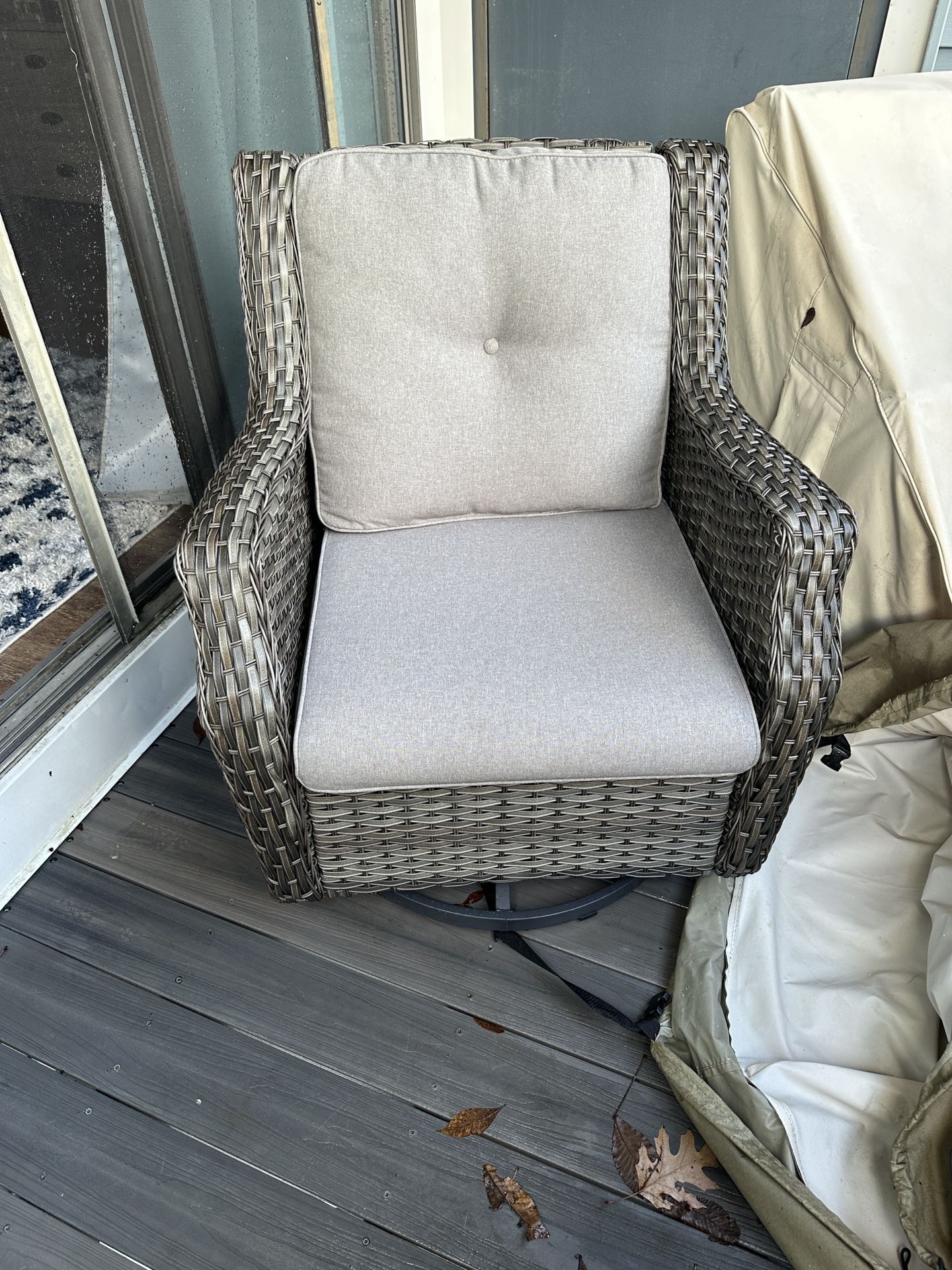 Patio wicker set