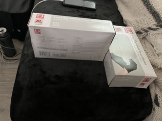 XL Basic Vinyl Synmax Exam Gloves