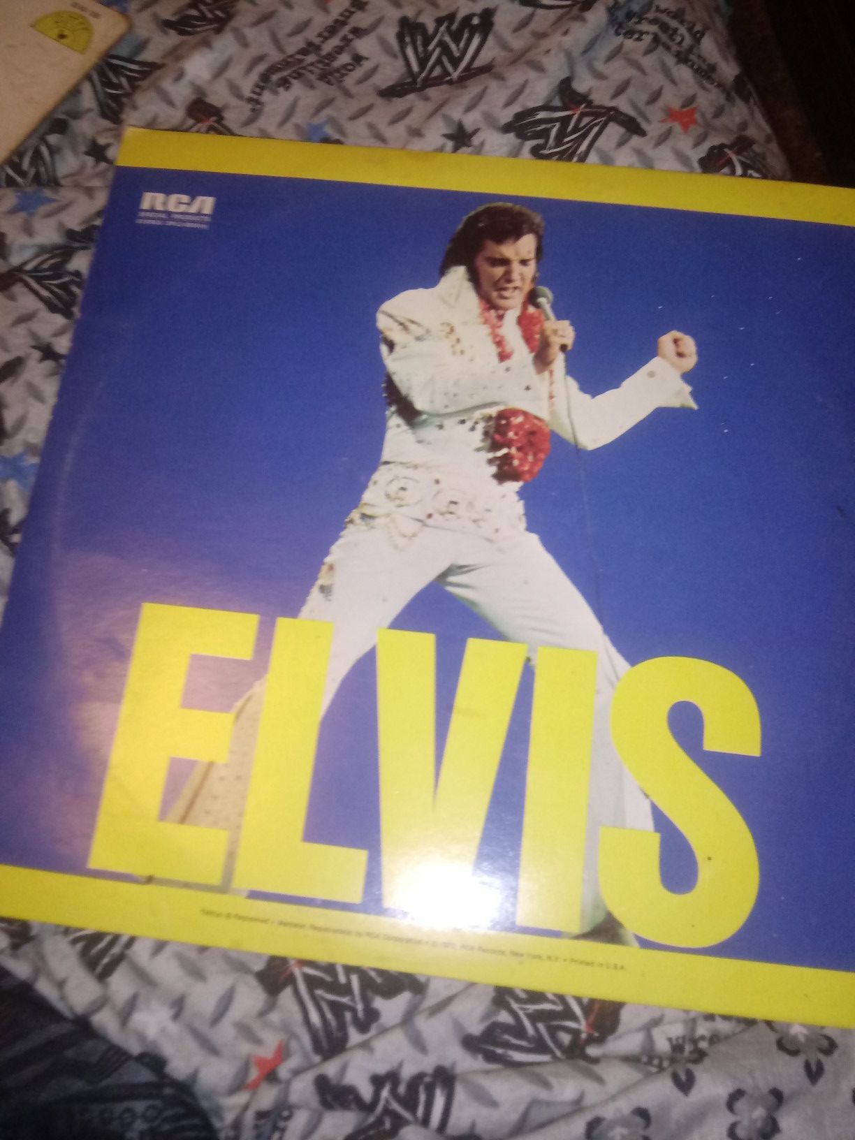 Elvis Presley: Elvis Double LP Vinyl Record - DPL2-0056(e)