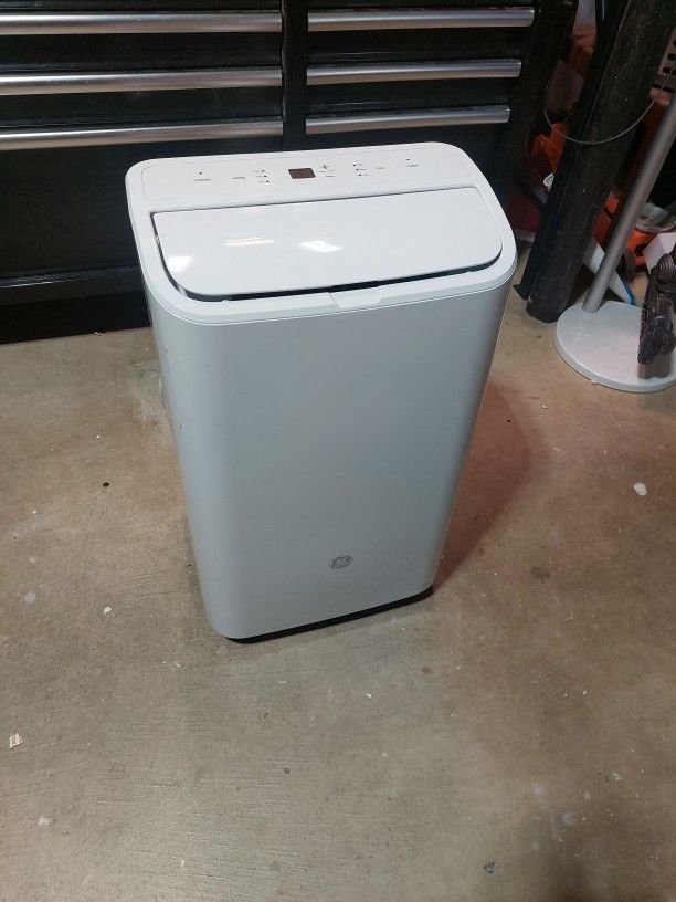8,500 BTU Portable Air Conditioner 3-in-1 Cools 350 Sq. Ft. with Dehumidifier