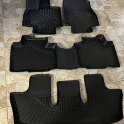 Toyota Highlander Floor Mat