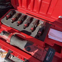 M18 18-Volt Lithium-lon Brushless Cordless FORCE LOGIC Press Tool Kit with 1/2 in. - 2 in