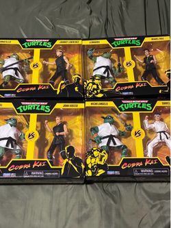 Cobra Kai Ninja turtes figures