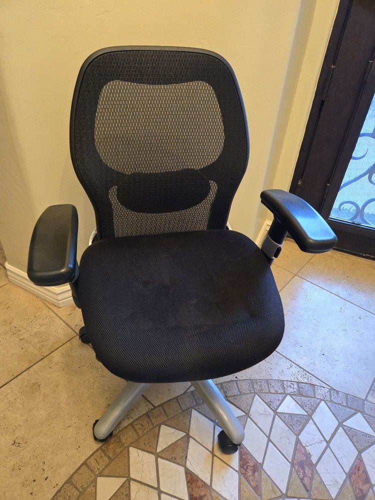 Office/Desk Chair