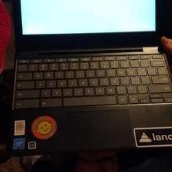 Lenovo 64 GB Chromebook 11.6" Black