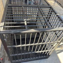 Dog kennel 