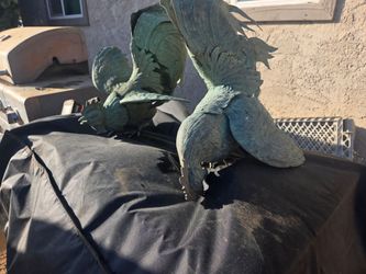 Pure bronze fight rooster statues