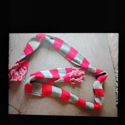 A Nice & Sexy Grey & Pink Women's Scarf 