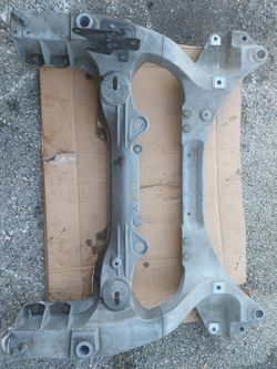 2018 INFINITY Q50  RWD Front Engine  SUBFRAME CROSS MEMBER