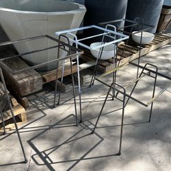 Set Of 4 Vintage Mid Century Modern Iron Hairpin Outdoor Table Bases 