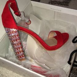 High heels 👠