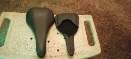 Carbon Fiber Bike Seat + Rubber Cover