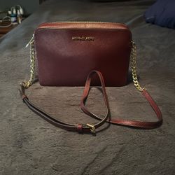Michael kors crossbody shoulder Bag Purse  Good 👍🏻 