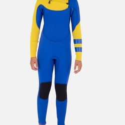 Boys Sz 8 3/2 Wetsuit