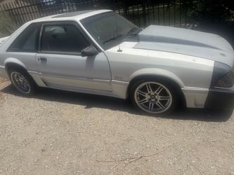 1992 Ford Mustang 5.0( FoxBody)