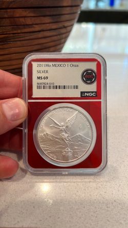 2011 Mexico 1 Onza Silver Libertad NGC MS69