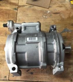 NEW DENSO Corvette C4 AC A/C Compressor