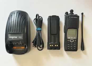 Motorola XTS5000 P25 Portable Radio Package