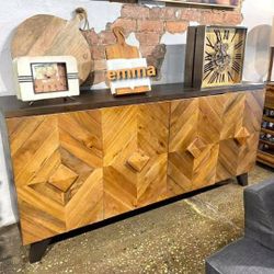 Robin ridge online accent cabinet