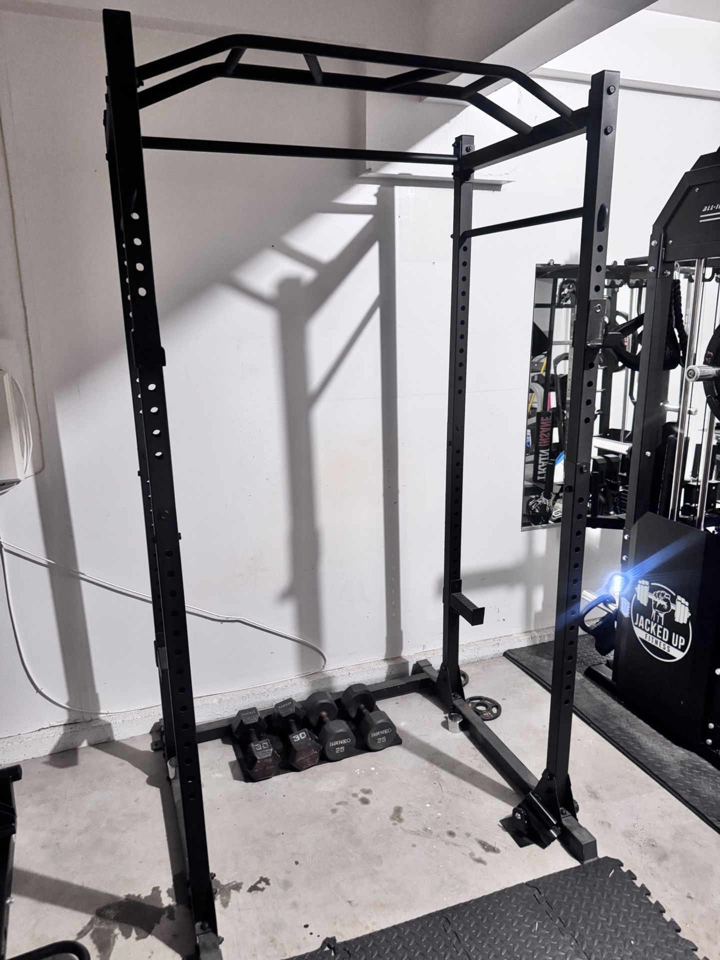 Pull-up & Squat Cage +2 FREE Sets Of Dumbbells