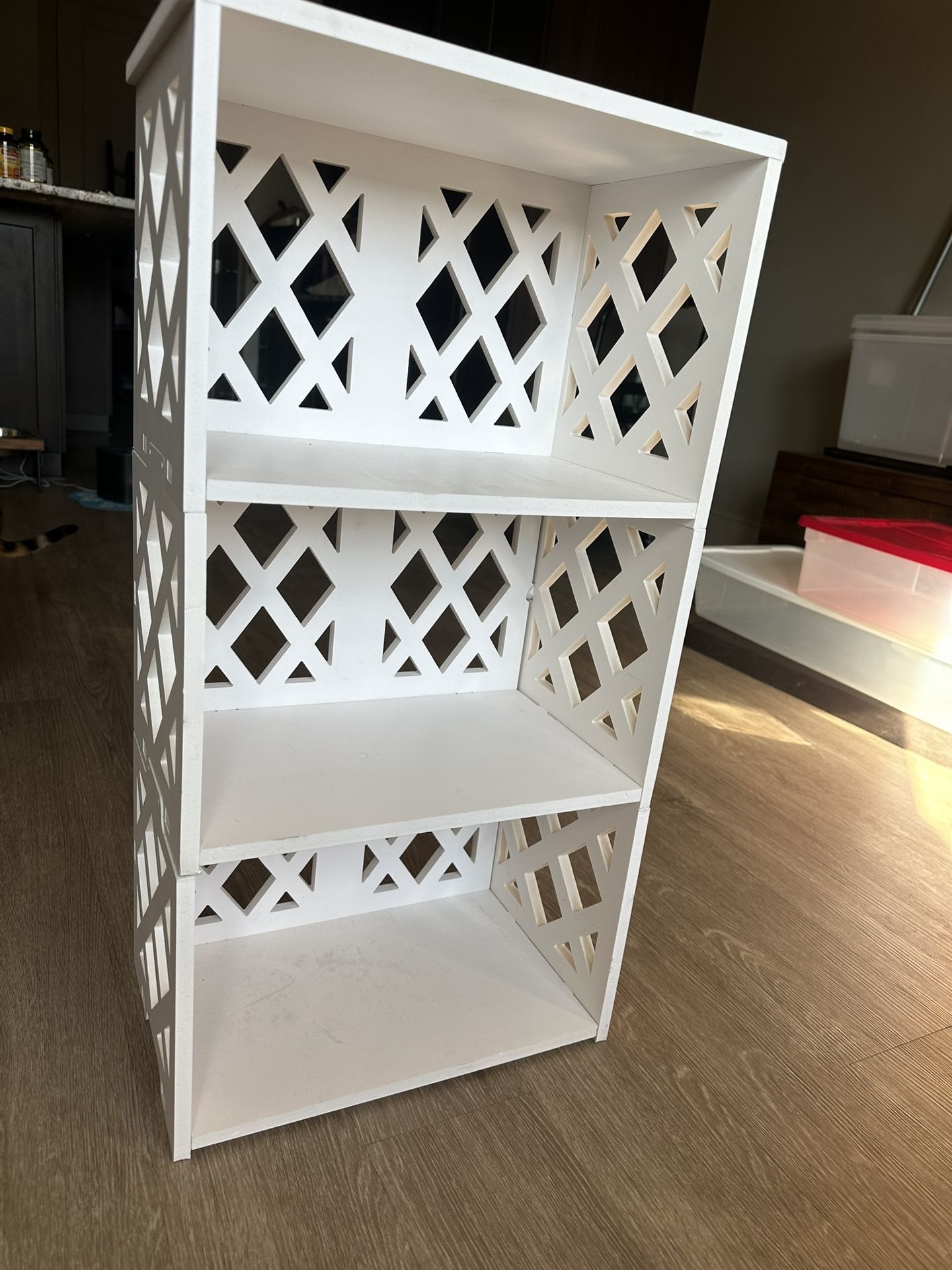White 3-Tier Lattice Shelf – Lightweight & Stackable (MOVING OUT SALE)