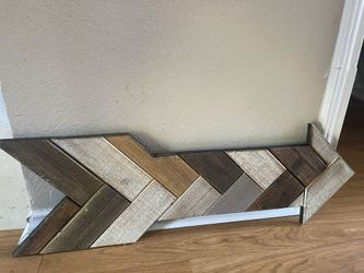 Chevron Arrow Wall Decor $8