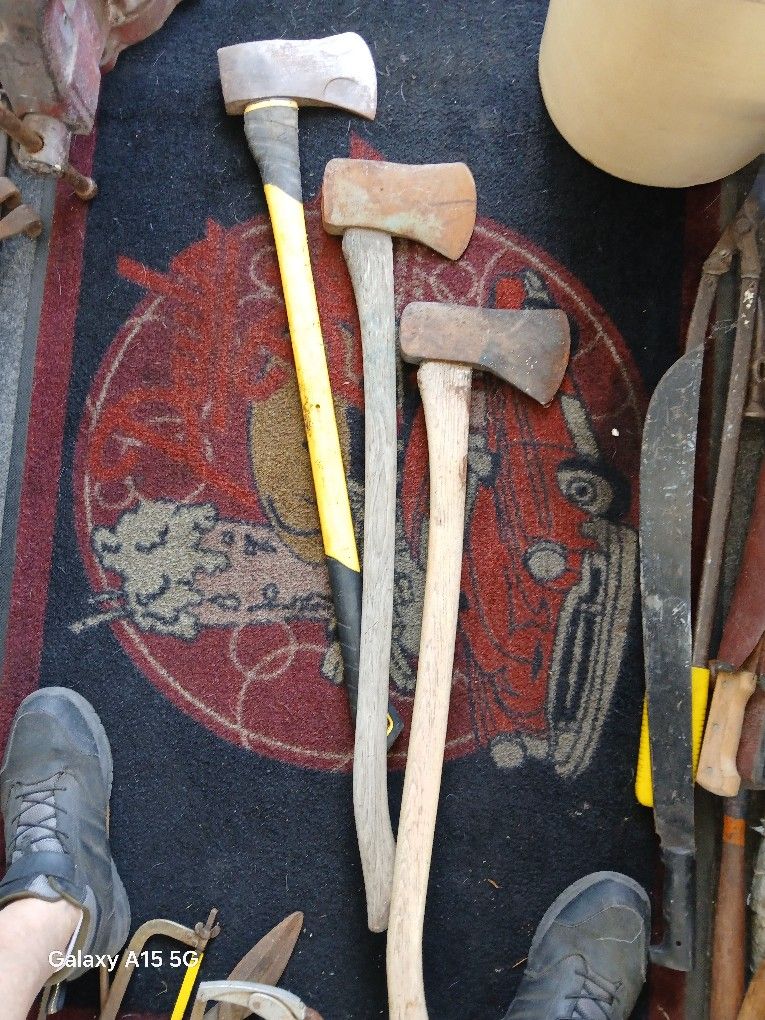 3 Axes