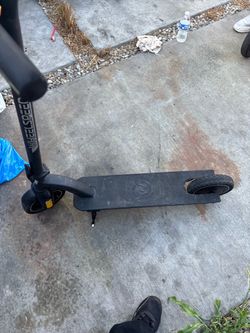 Wheel speed e scooter