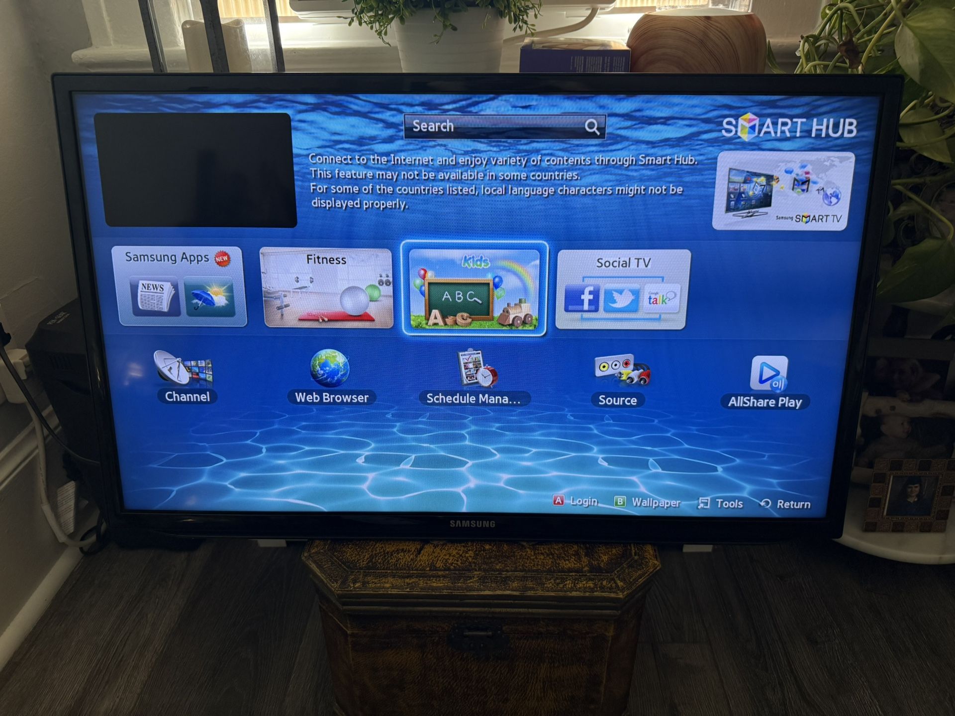 SAMSUNG 32”SMART TV