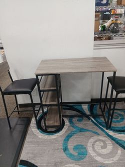 Storage self dinner table set