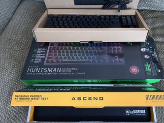 Like New Huntsman Tournament Edition Razer Keyboard 