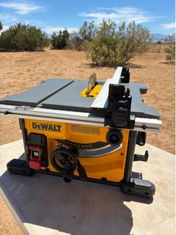Dewalt Table Saw- 8 1/4 inch - please see description and pictures