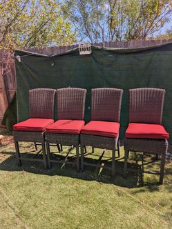 Set of 4 Outdoor Wicker Bar Stools with Red Cushions