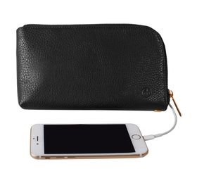 Chic Buds Charging Clutch/Wristlet