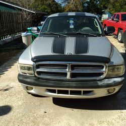 2004 Dodge Dakota