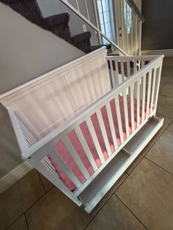 Baby crib