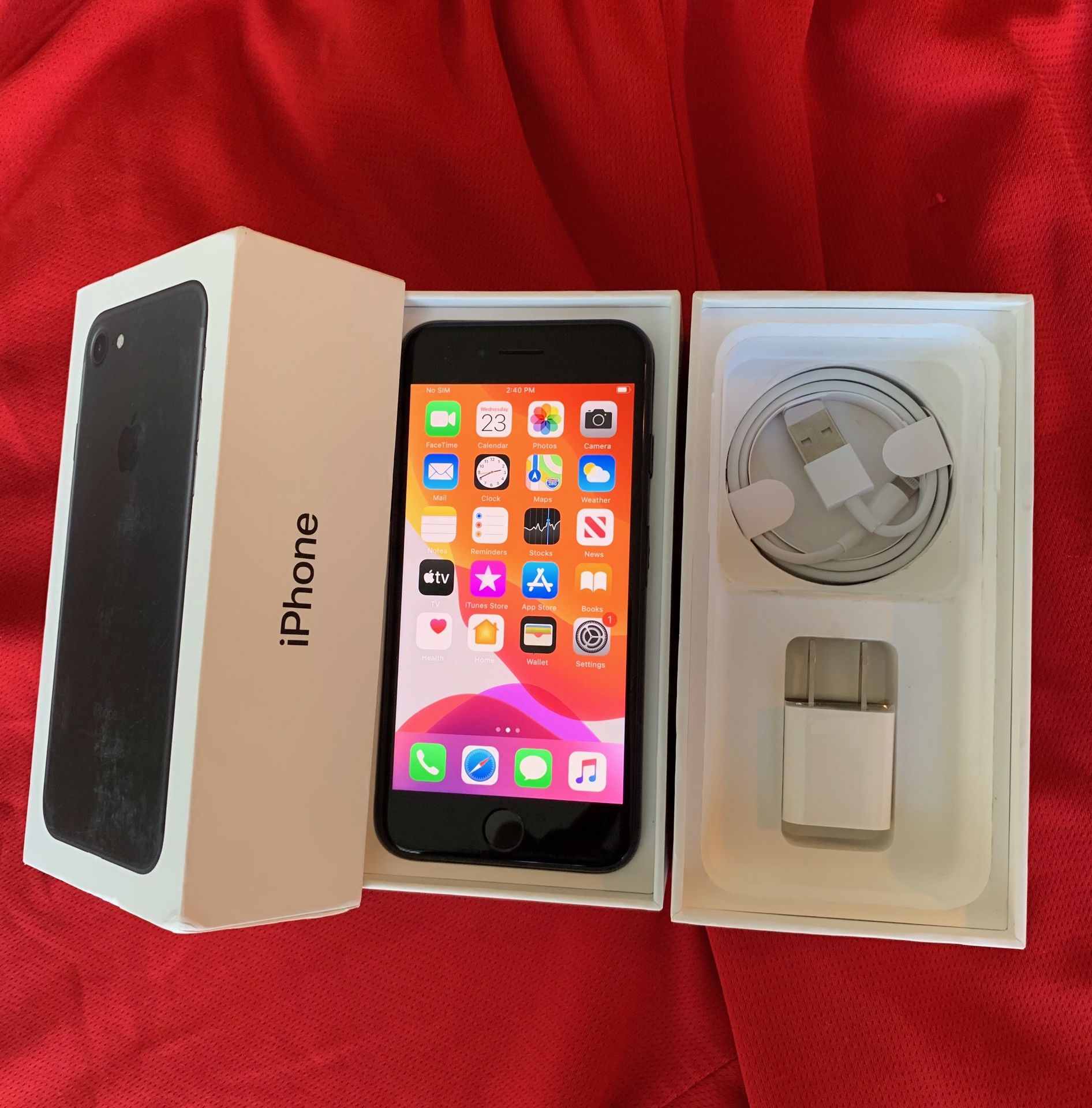 iPhone 7 factory unlock 128GB Black