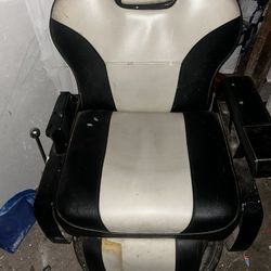 Barber Chairs 