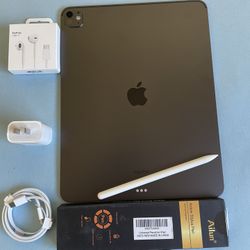 Apple IPad Pro 13”  (M4 chip /OLED display/ 2024 Model) 512GB with keyboard, pen & Accessories 