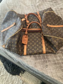 Louis Vuitton Newport Beach Bag for Sale in Lake Forest, CA - OfferUp