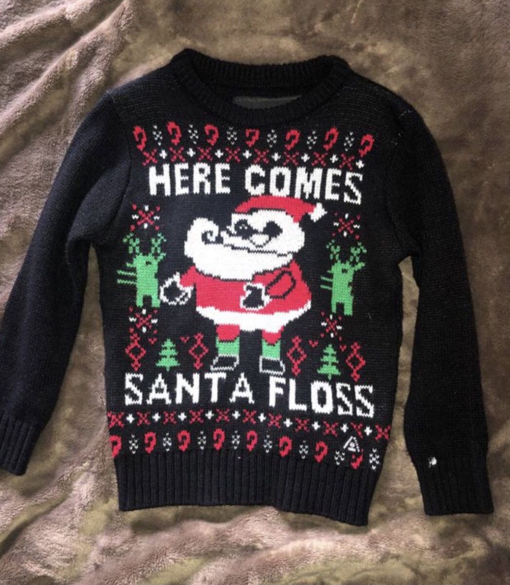 Boy Size 6 Here Comes Santa Floss Christmas Sweater