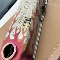 Datsun Sunny Valve Cover