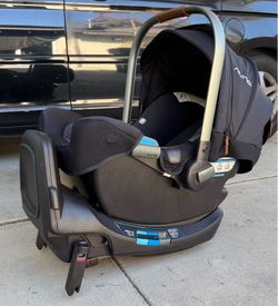 NUNA PIPA RX Car seat & base